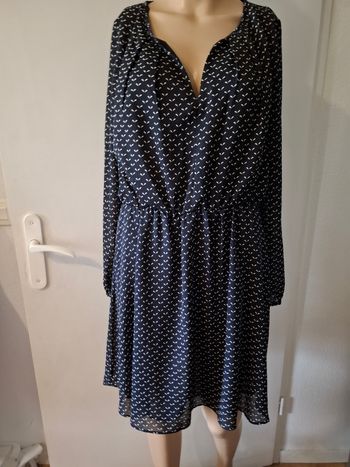 Robe mango taille 38 en très bon état 