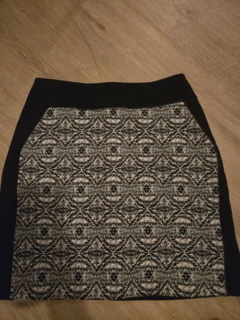 Jupe noire et blanche