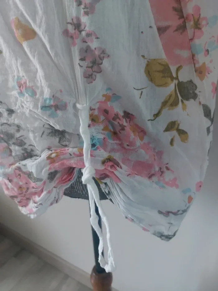 Débardeur fin à fleurs - photo numéro 6