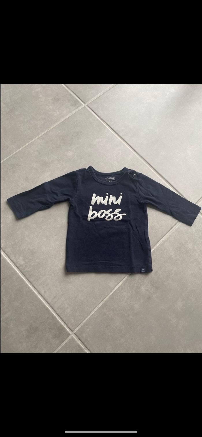 Tee shirt manches longues Mini Boss 6 mois - photo numéro 2