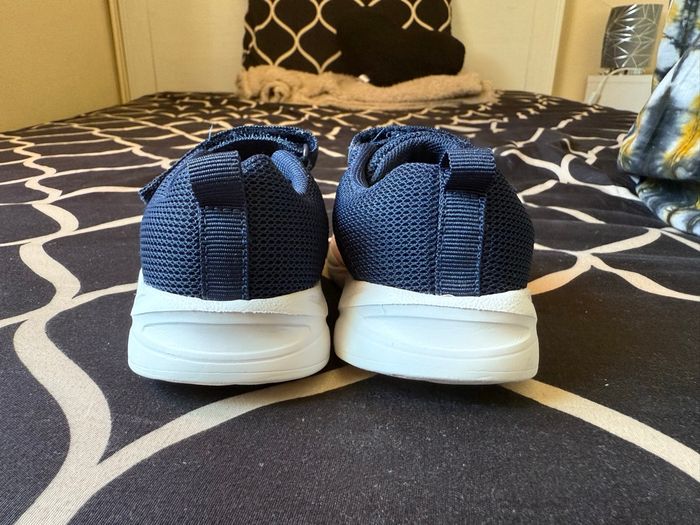 Baskets sport Primark – Pointure 23 (bébé/enfant) - photo numéro 3