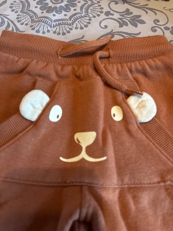 Pantalon avec poche ourson - photo numéro 2