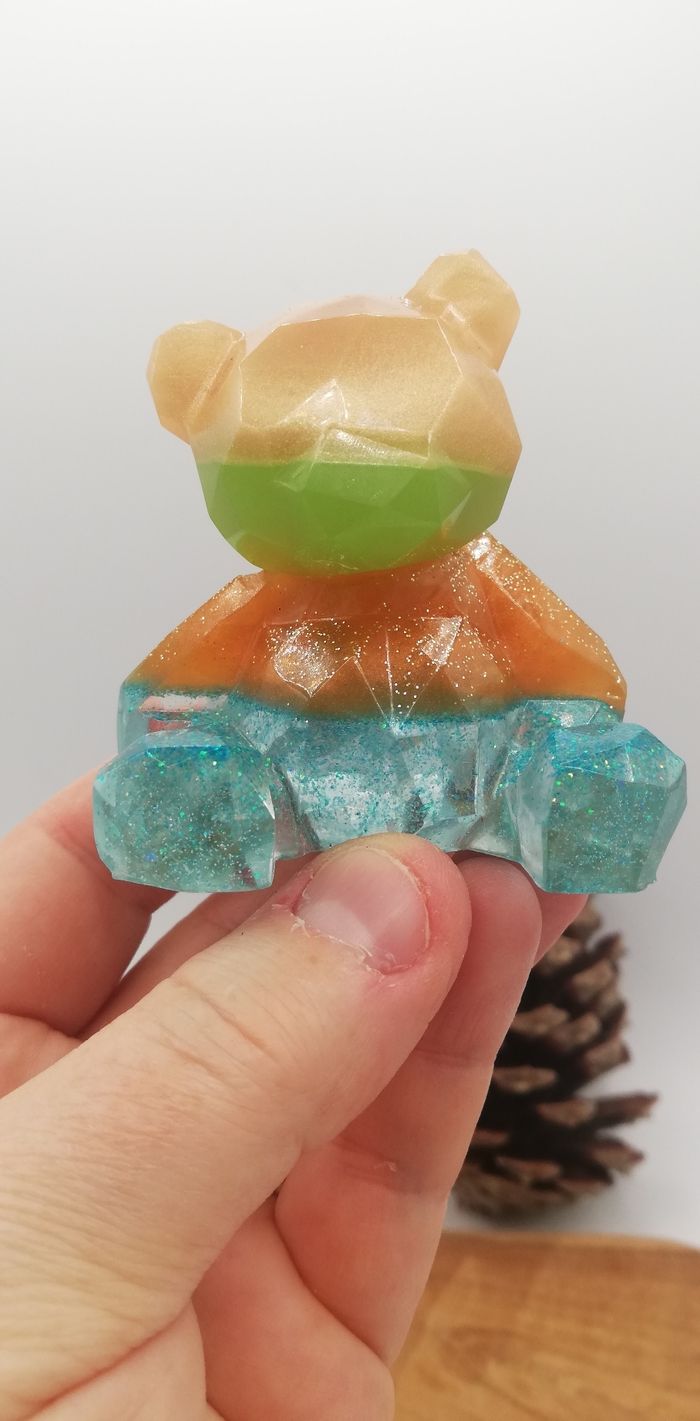 Ourson assis en résine - photo numéro 4