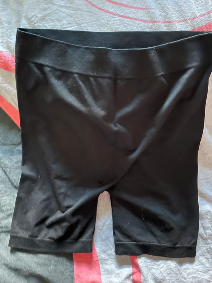 Lot 2 shorts - photo numéro 4