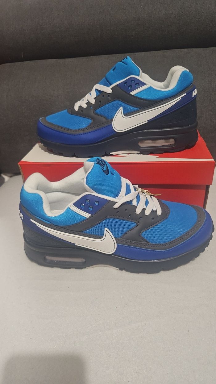 Basket nike air max BW