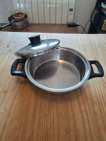 Sauteuse inox 18-10 + couvercle inox Optimal novochrom