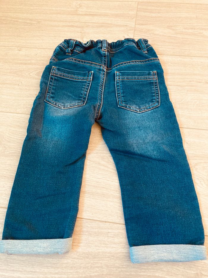 Jean délavé - photo numéro 3