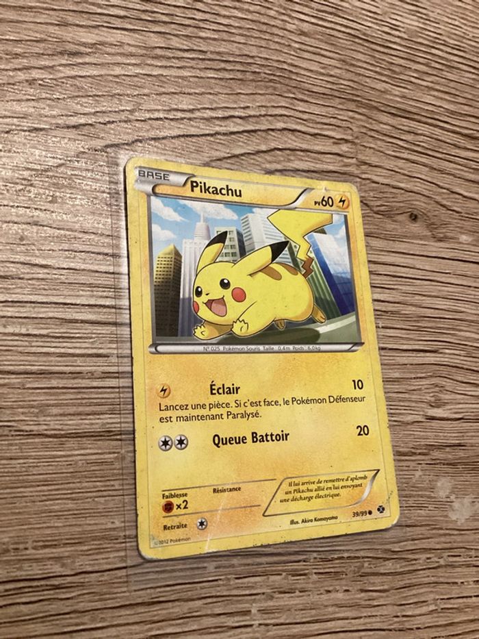 carte Pokémon pikachu 39/99  Année 2012