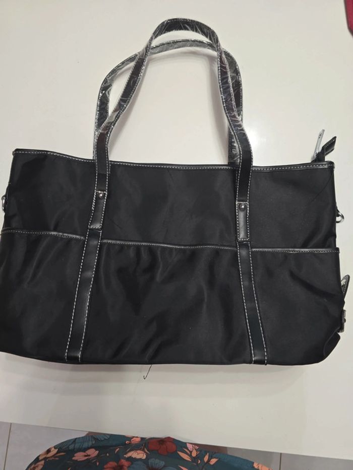 Sac à main neuf