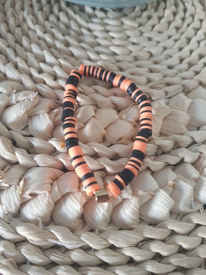 Lot de 6 bracelets halloween neuf - photo numéro 4
