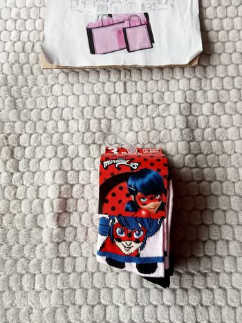 Lot 3 paires de chaussettes 23/26