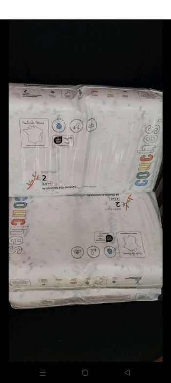 2 paquets de couches la marque en moins