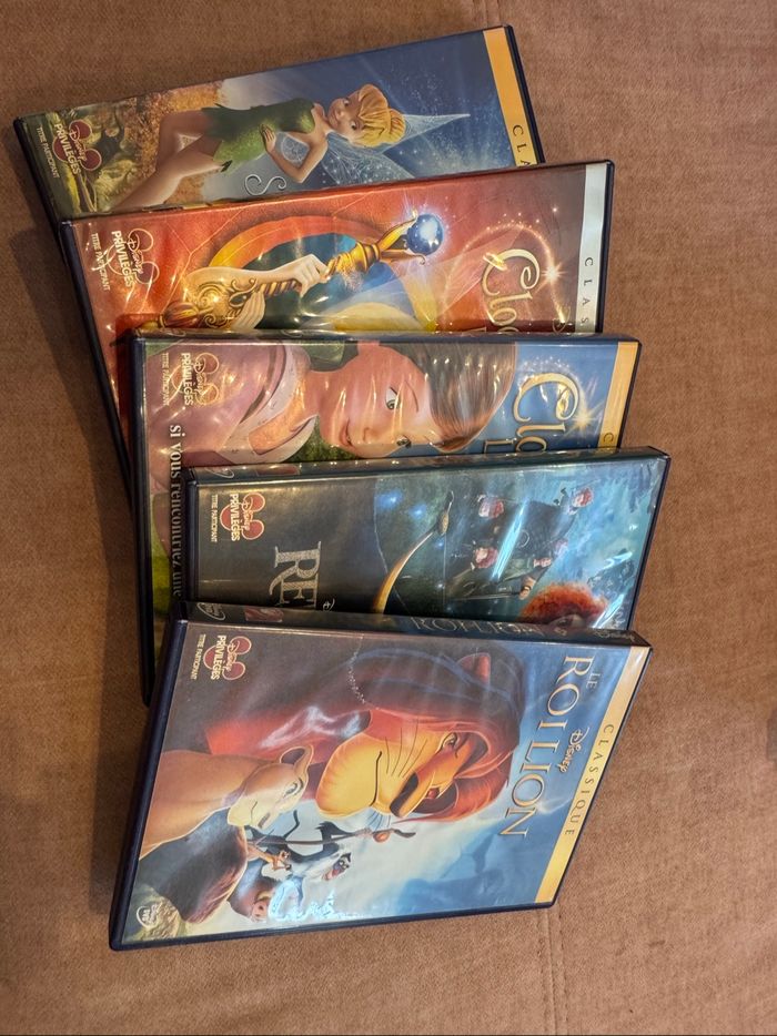 Lot de dvd Disney - photo numéro 2