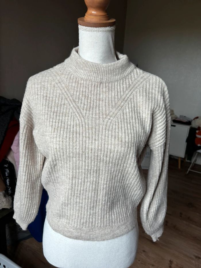Pull beige - photo numéro 2