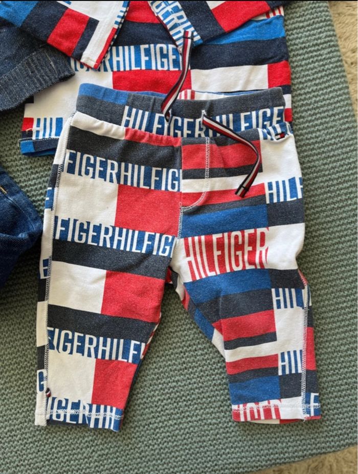 Lot de vêtements taille 6 mois - photo numéro 4