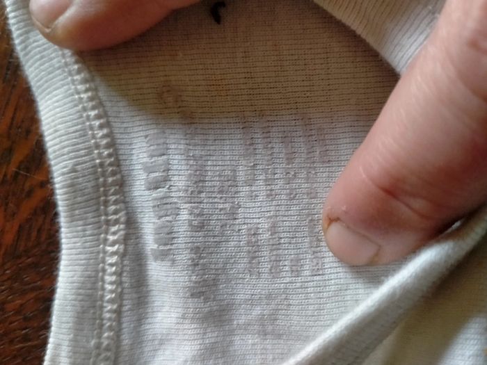 Body 6/12 mois 74/80 cm - photo numéro 2