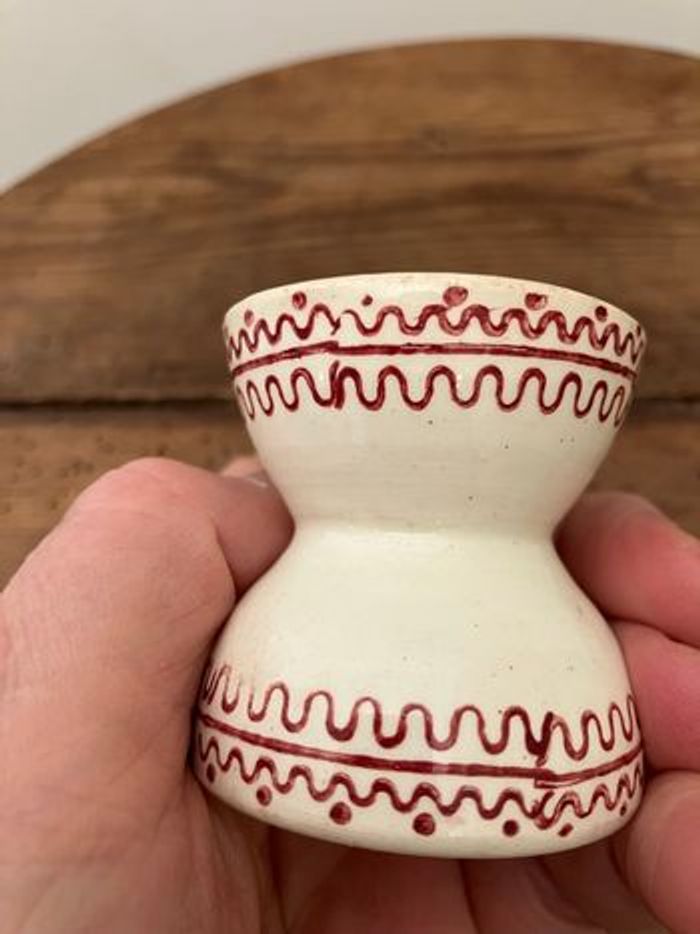 Ancien coquetier diabolo avec motifs fleuris - photo numéro 4