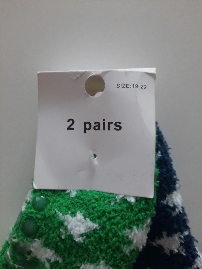 Chaussettes enfant pilou chaudes neuf sans étiquette 🏷 - photo numéro 2
