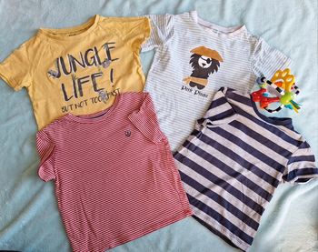 Lot de Tee-shirt taille 4 ans