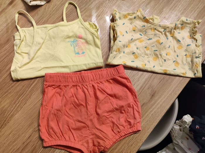 Lot de vêtements été 18 mois fille - photo numéro 1