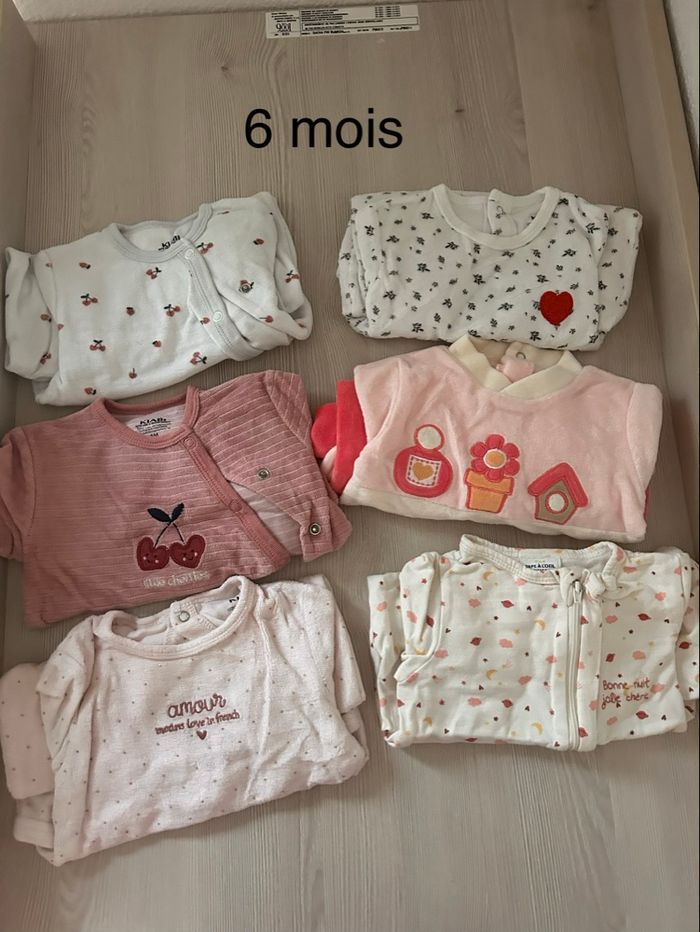 Lot de pyjamas - photo numéro 6