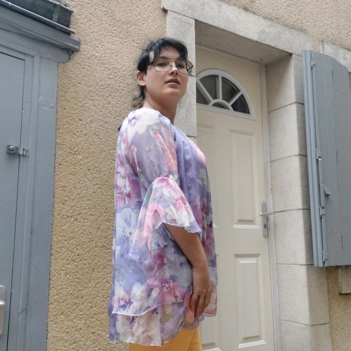 Magnifique blouse neuve TU - photo numéro 3