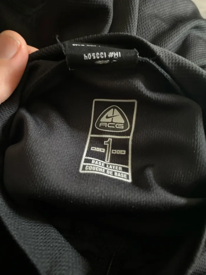 Pull Nike léger 10/12 ans - photo numéro 5