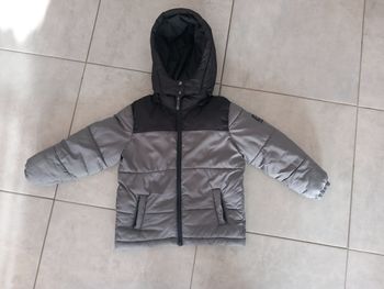 Manteau doudoune garçon taille 5 ans