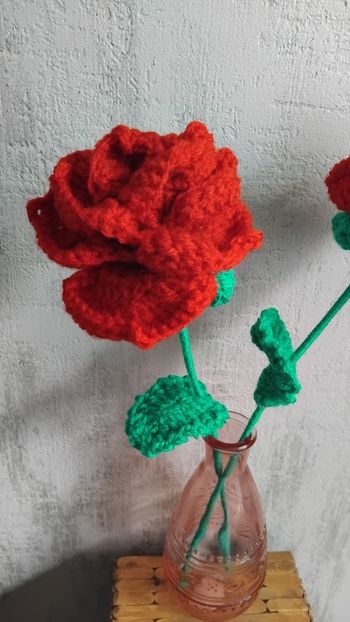 Rose au crochet décoration fleur qui ne fane jamais. 