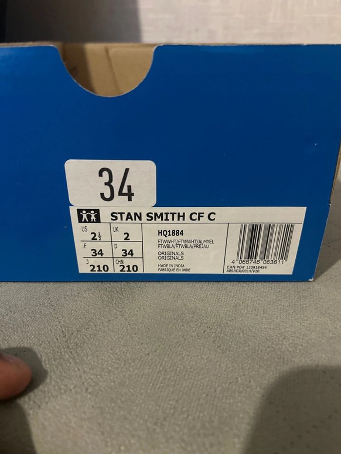Baskets blanche Stan Smith Adidas à scratch 34 - photo numéro 8