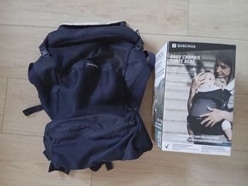 Porte bébé de randonnée