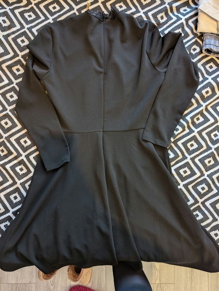 Robe femme 😅 - photo numéro 2