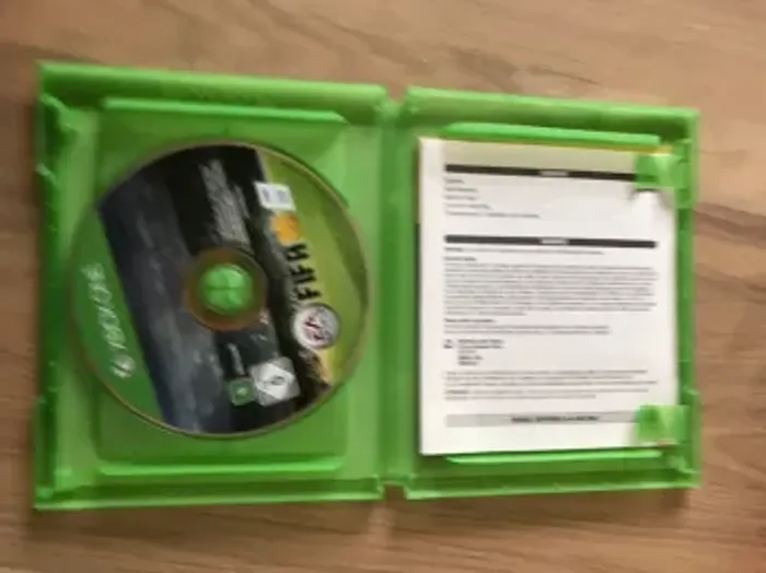 jeu sur xbox one fifa 16 à partir de 3 ans - photo numéro 4