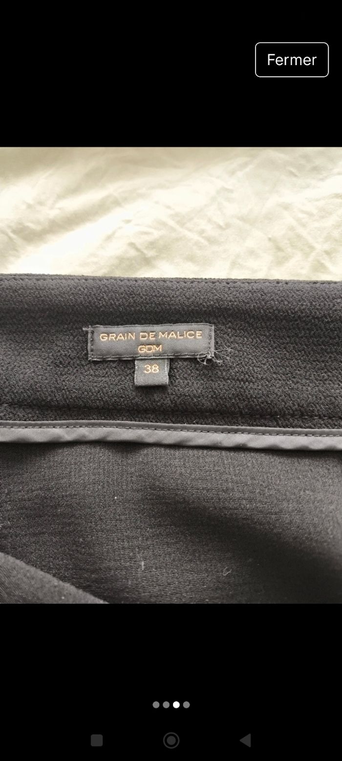 Jupe noire - photo numéro 3