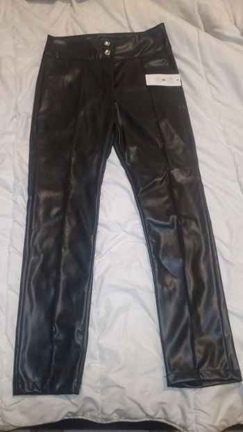 Pantalon simili cuir