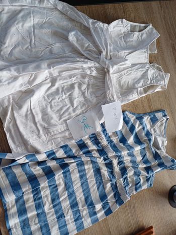 Lot 2 robes 8 ans