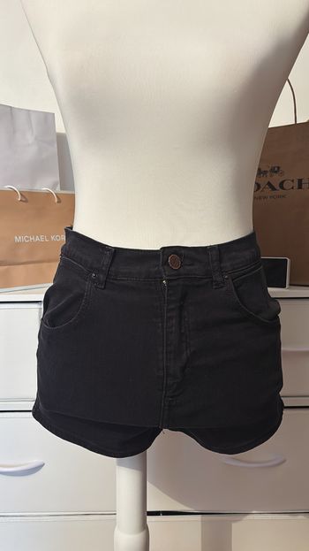 Short en jean noir court Zara T36