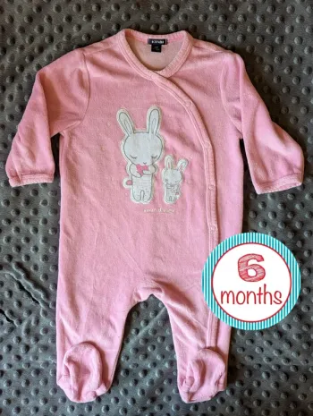 Pyjama velours bébé 6 mois Kiabi #lapin #mamanbébé #rose #chaud