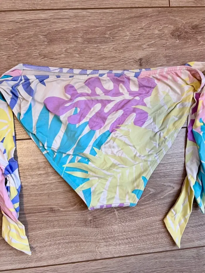 Maillot de bain taille 40 Kiwi St Tropez - photo numéro 4