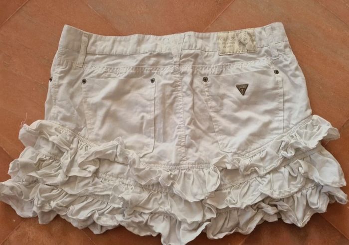 Mini jupe guess - photo numéro 3