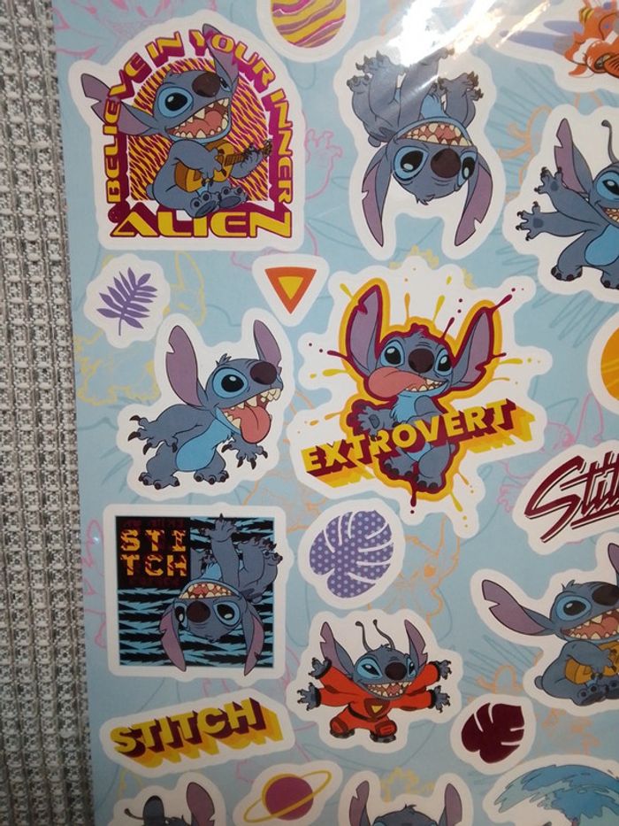 Autocollants stickers x2 Disney "Stitch" - photo numéro 3