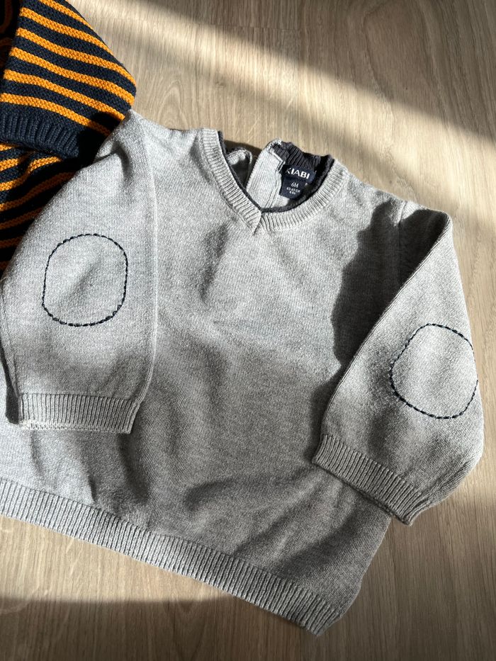 Lot 2 pulls 6 mois - photo numéro 2