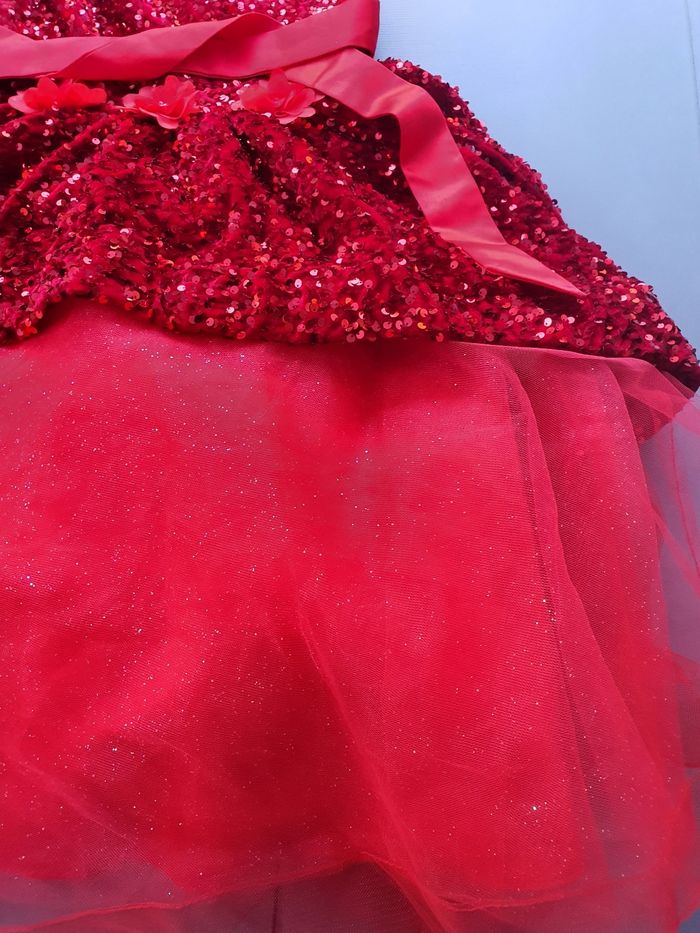 Robe rouge fille - photo numéro 3