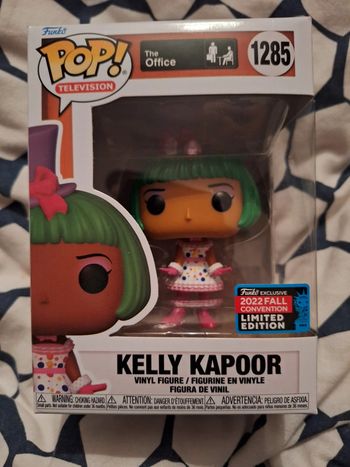 Funko pop the office kelly kapoor 1285