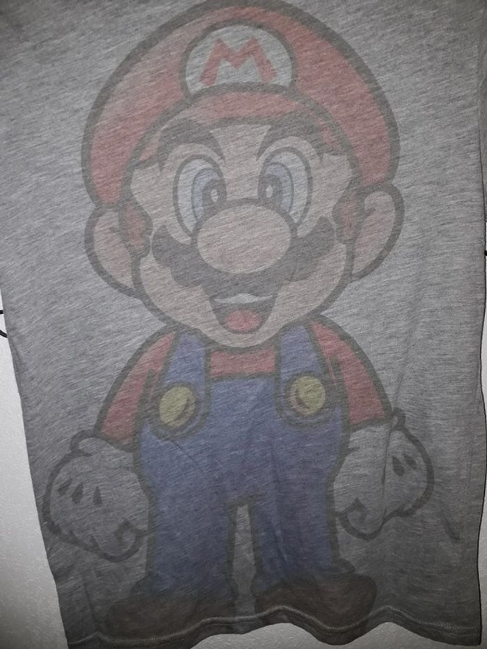 T shirt taille S - photo numéro 2