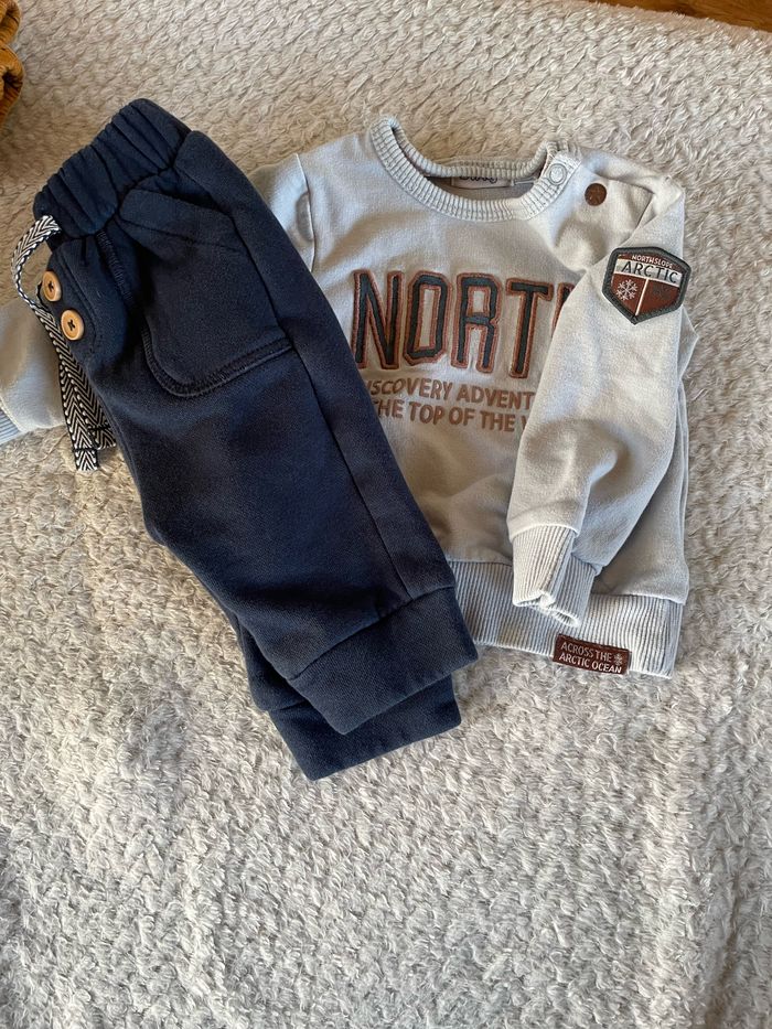 Ensemble sweat et pantalon - photo numéro 2