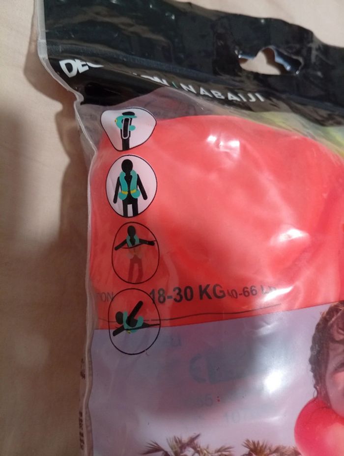 Gilet de natation gonflable - photo numéro 2