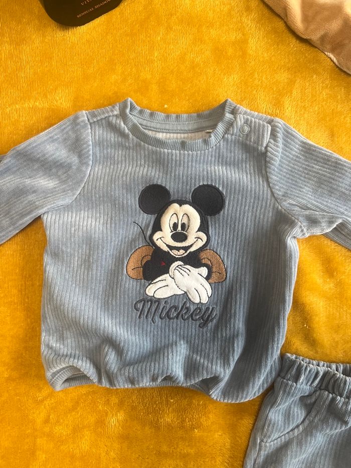 Ensemble Disney Mickey velours bébé garçon - photo numéro 2