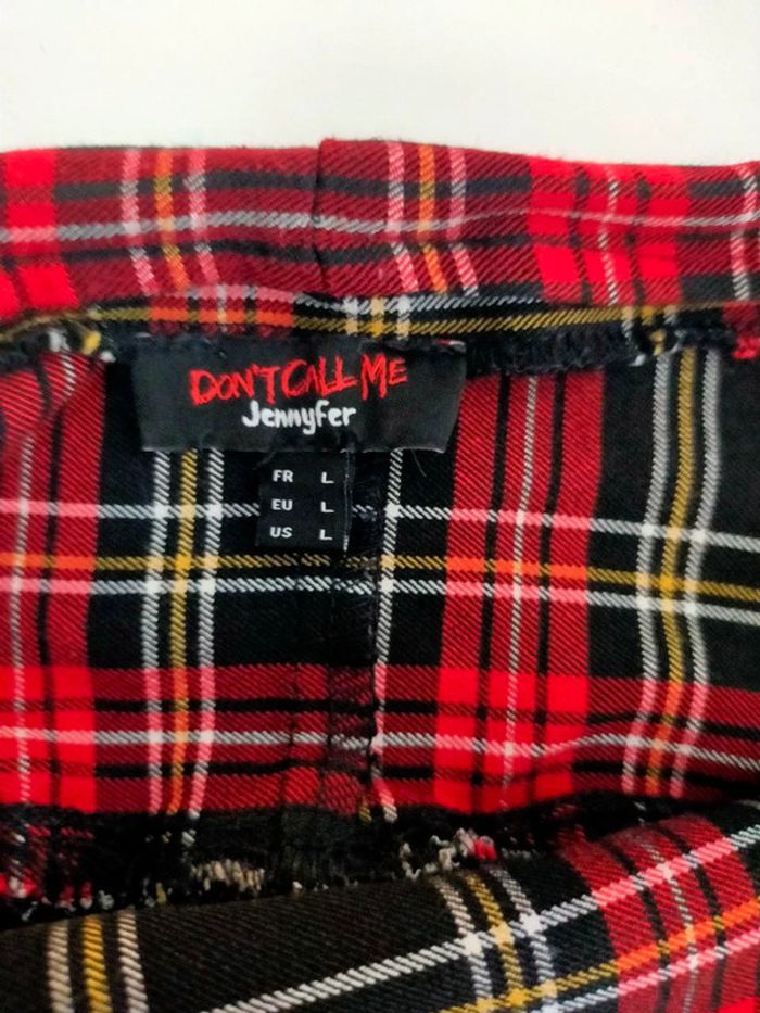 Robe à bretelles carreaux rouge – Don't Call Me Jennifer - photo numéro 4