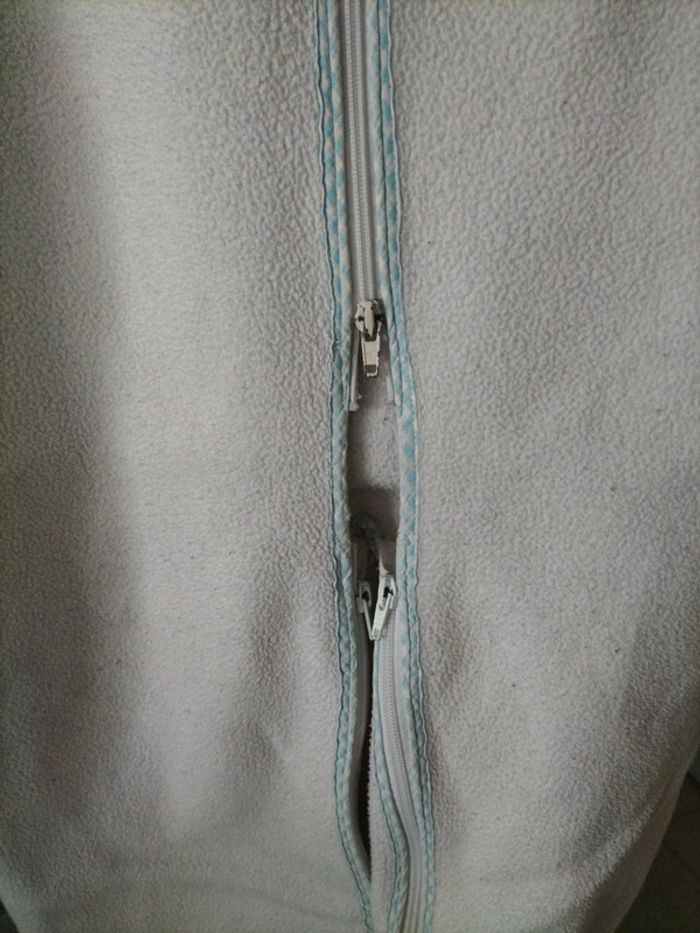 Gigoteuse Vertbaudet polaire blanche et liseret bleu interchangeable grand modèle - photo numéro 4